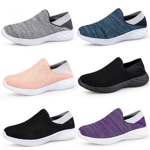 Printemps été nouveaux hommes femmes volant tissage chaussures chaussures de marche léger fond plat GAI chaussures décontractées confortables chaussures paresseuses 35-47 60 tendances tendances