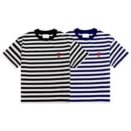 Lente/Zomer Nieuw miT Shirt Ronde Hals Rood Klein Hart Geborduurde Streep T-shirts voor Mannen en Vrouwen Koppels Los en Casual T-shirts met korte mouwen Topkleding