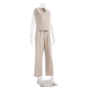 Pantalon de deux pièces de printemps Femmes V-Neck Single Breasted Sans Shevel Vest + Breadg Shorts Suit Suit Suit