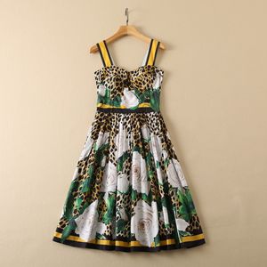 Lente sweetheart nek bloemenprint paneelschade jurk multicolor spaghetti riem luipaard rozende knie-lengte jurken 22G210040