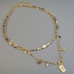 Niche polyvalent à printemps nouveau collier en pierre naturelle colorée avec une chaîne de collier en couches en couvercle en laiton