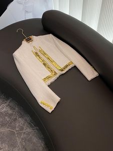 Printemps blanc contraste couleur perlé Tweed veste à manches longues col en v paillettes classique vestes manteau court vêtements d'extérieur O3O072632