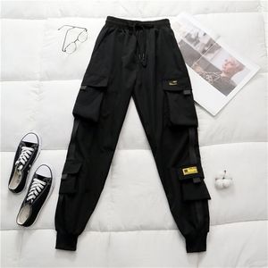 Printemps femmes taille haute Cargo pantalon hiver fourrure sport ample Harajuku BF velours élastiques pantalon 211115