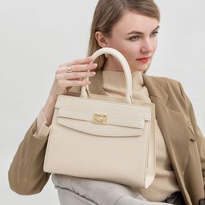 Springtime stijlvolle en veelzijdige handtas voor vrouwen - modieuze en minimalistische forenszak met grote capaciteit, single -shoulder en crossbody slijtage