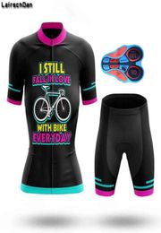 SPTGRVO été à manches courtes maillot de cyclisme Gel Pad cuissard ensembles femme vêtements de vélo femmes course vélo vêtements Kits Cycle9863355