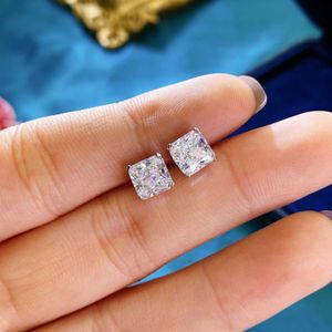 Vierkant 2ct Diamond Stud Earring 100% Real 925 Sterling Silver Jewelry Moissanite verloving Bruiloftoorbellen voor vrouwelijke mannen