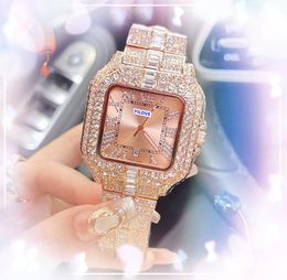 Carré grand cadran montre luxe Roman Tank Series Men Horloge Quartz Mouvement de quartz Beau diamant en acier inoxydable Anneau Iced Out Hip Hop Wristwatch Orologio Di Lusso