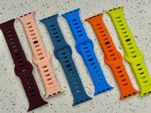 Square Buckle Silicone Strap For Apple Watch Band Ultra 49mm 44mm 45mm 42mm 41mm 42mm 38mm sport Watchband iwatch Serise 8 7 6 5 bracelet