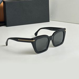 Lunettes de soleil à chaîne carrée Noir / Noir Verres de fumée Femmes Lunettes de créateur Sonnenbrille Femmes Shades Sunnies Gafas de sol UV400 Lunettes avec boîte