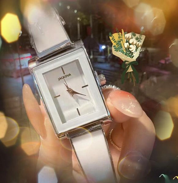 Cadran carré mode femmes montre date automatique trois broches bracelet chaîne en acier inoxydable cristal miroir élégant quartz batterie super lumineux montre-bracelet montre de luxe