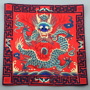 Vierkante geborduurde Dragon Vintage Placemats Dining Tafels Matten Chinese Etnische Satijn Doek Kom Plaatbescherming Pads Decoratieve 26 x 26 cm