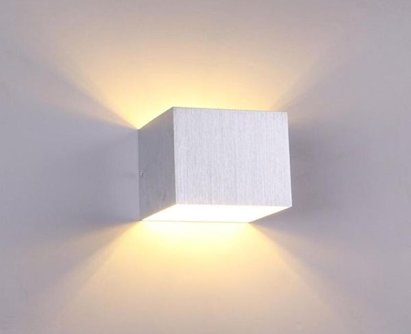 Lámpara de pared LED cuadrada Luz de pared Dormitorio interior AC85265V 3W Blanco cálido Mesita de noche Balcón Apliques Lámparas de pasillo Sala de estar Baño Li29793901