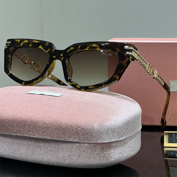 Gafas de sol cuadradas de leopardo, gafas de sol de diseñador para mujer con ojo de gato M, gafas polarizadas Adumbral, gafas con letras doradas, gafas de sol para hombre