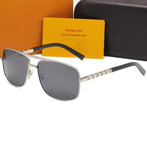 Vierkante heren zonnebril Full frame hoge kwaliteit geruit reliëf decoratieve mode brilmonturen verguld zwart grijs UV400 rijbril outdoor eyewear
