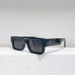 Lunettes de soleil carrées rétro monture noire épaisse lentilles grises hommes femmes lunettes lunettes de soleil funky Sonnenbrille nuances gafas de sol UV400 Pr269p