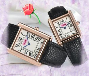 Montre à quartz avec cadran à chiffres romains carrés Amoureux de la mode Hommes Femmes Série Tank Dames Cadeaux de Saint-Valentin Horloge d'affaires en cuir de luxe Montre-bracelet Master en édition limitée