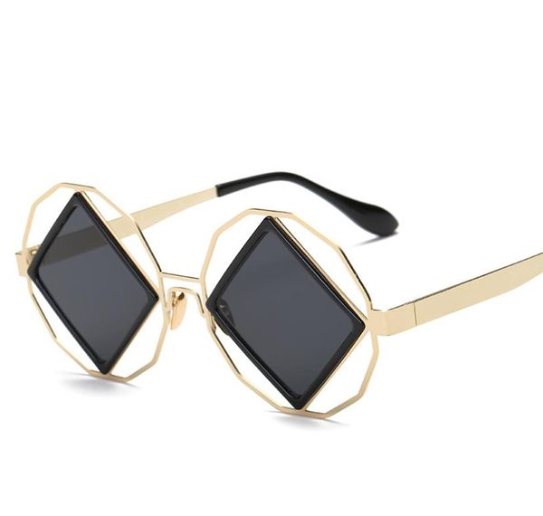 Square Mens Sun Glasses Femme Vintage Strange Designer Punk Sunglasses 2017 Élégant cadre en métal polarisé Resin Lens 5474171