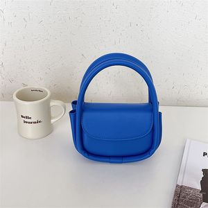 Vierkante schoudertassen eenvoudige dame luxe handtassen trendy messenger retro dames flip draagbare mode handtas