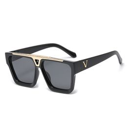 Vierkante zonnebril HD nylon lenzen UV400 Anti-straling street fashion strand catwalk geschikt voor iedereen bijpassende stijl designer zonnebril unisex met