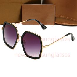 Quadratische Sonnenbrille mit Netz, quadratische Metall-Sonnenbrille, die gleiche Art von Doppel-GS-Sonnenbrille für Männer und Frauen, Sonnenbrille mit großem Gesicht, dünne Anti-Ultraviolett-Fahrbrille