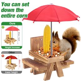 Squirrel picknicktafel feeder met paraplu grappige duurzame squrrill picknicktafel met vaste structuur eekhoornvoeders voor buiten 240422