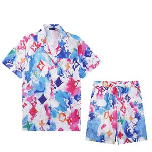 SS Fashion Mens Tracksuits Hawaii Beach Pantal Pantalon Designer Shirts Shirt Imprimez de la planche de plage à manches courtes à manches courtes