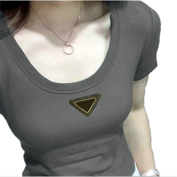 Designer Womens Polos T-shirt à manches courtes Sumure Street Street plage décontractée confortable Femmes tricots T-shirt Top Round Col Triangle Logo 8 Couleur Taille L-xxxl