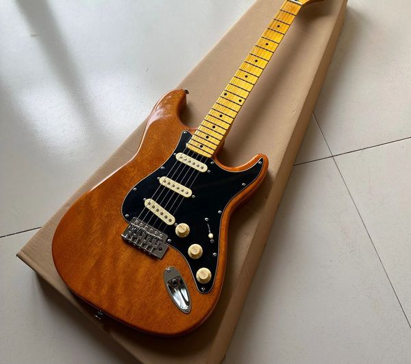 Chitarra ST Chitarra elettrica trasparente di colore giallo con corpo in acero di alta qualità Guitarra Spedizione gratuita