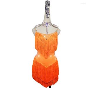 Stage Wear 2022 Femmes Robe De Danse Latine Orange Sexy Fringe Sparkly Strass Jupes Lady Salsa Chacha Costumes Standard Custom-ma2541