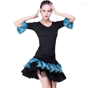 Stage Wear 2023 Est Danse Latine Haut Et Jupe Costume Standard Ballrom Pratique Trompette Manches Compétition Performance Costume