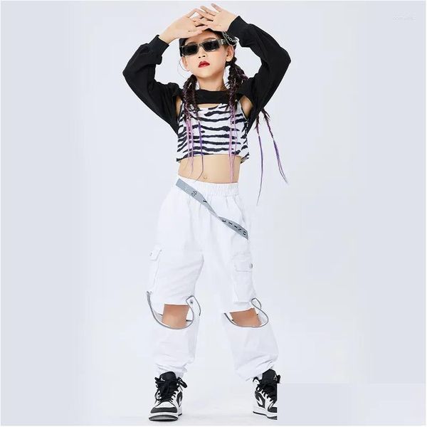 Usure de scène 2023 Jazz Dance Performance Costumes for Kids Black Crop Tops Pantalon blanc Suit Girls Hop Hop Vêtements DQS8212 Drop del Dhrp0