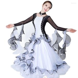 Stage Wear Adulte Noir Et Blanc Couleur Strass Plus La Taille Standard Robe De Danse De Salon Femmes Performance De Danse Moderne MQ252