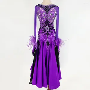 Robe de danse pour femmes, tenue de scène, concours de salle de bal, plumes avancées, Costume de valse violet, robes standard pour spectacle pour adultes