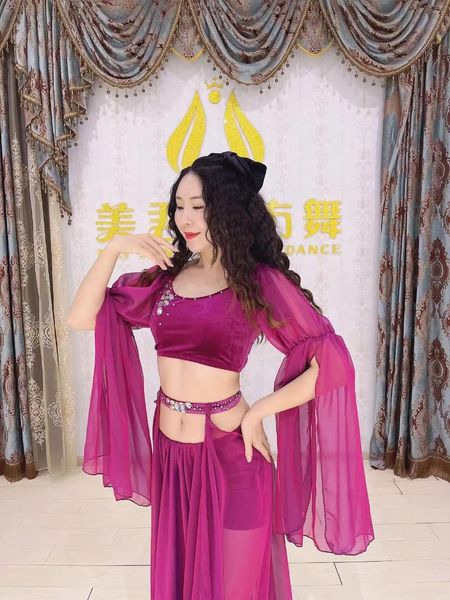 STAGE Wear Costume de danse du ventre ensemble à manches longues jupe divisée Top 2pcs Pratique féminine Oriental Girl Danse Tenue