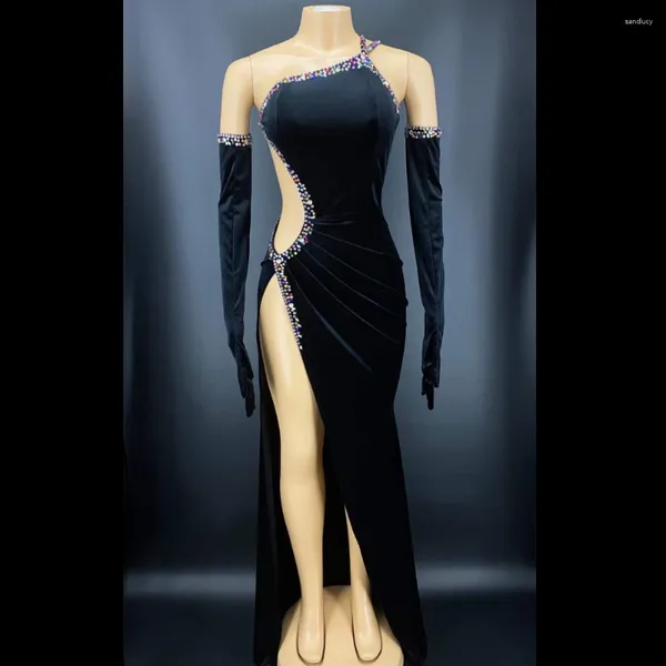 Stage Wear Black Swan Velvet Sexy Gants creux Robe longue fendue pour femmes Salle de bal Soirée Costume de chanteur en tissu élégant