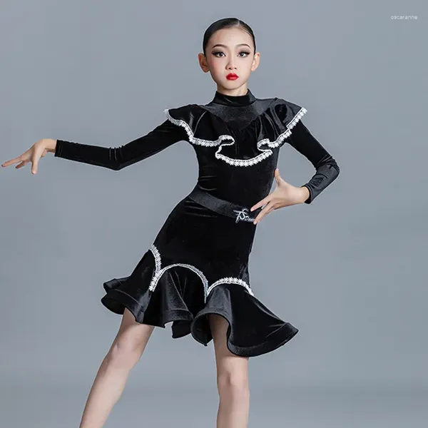 Stage Wear Black Velvet Ruffles Top Jupe Filles Robe de danse latine Costumes Enfant Tango Chacha Robes de compétition de salle de bal SL7635