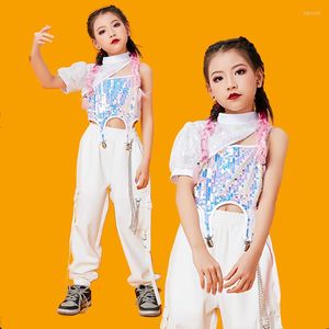 Stage Wear Enfants Jazz Performance Costumes Paillettes Crop Tops Pantalon Cargo Kpop Vêtements Pour Filles Salle De Bal Hip Hop Vêtements De Danse DQS10658