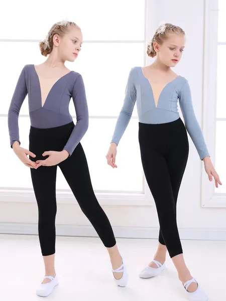 Portez des vêtements de danse pour enfants pour les enfants