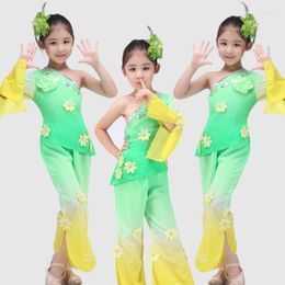 Stage Wear Enfants Yangko Dance Vêtements Chinois Classique Fille Fan Parapluie Costumes Enfant Taille Tambour Performance Vêtements 89