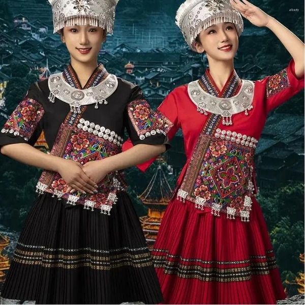 Stage Wear Chinois Hmongb Broderie Robe de danse Miao Costume traditionnel Performance minoritaire Femmes