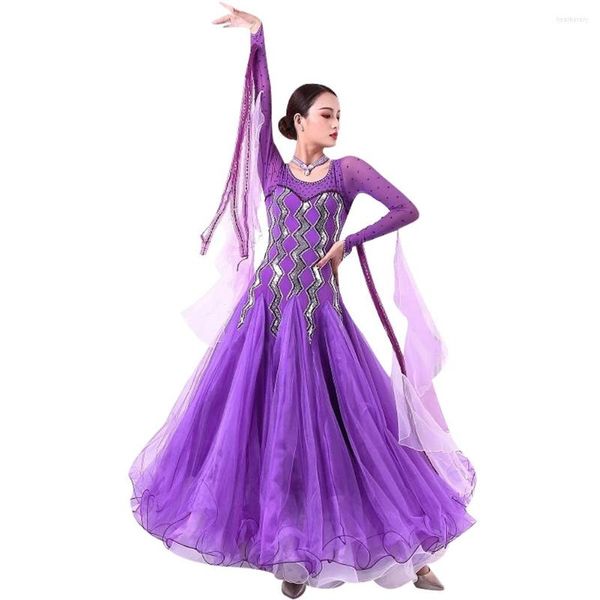 Portage de concours de danse moderne personnalisé Costumes Femmes de haute qualité Purple Ballroom Robe Performance Tango Waltz