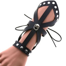 Accessoires de danse Hip Hop Unisexe PU Cuir Bandage Bras Bracelet Hommes Gothique Bracelet Femmes Harajuku Large Manchette Wrap Cosplay Bracelet Bijoux