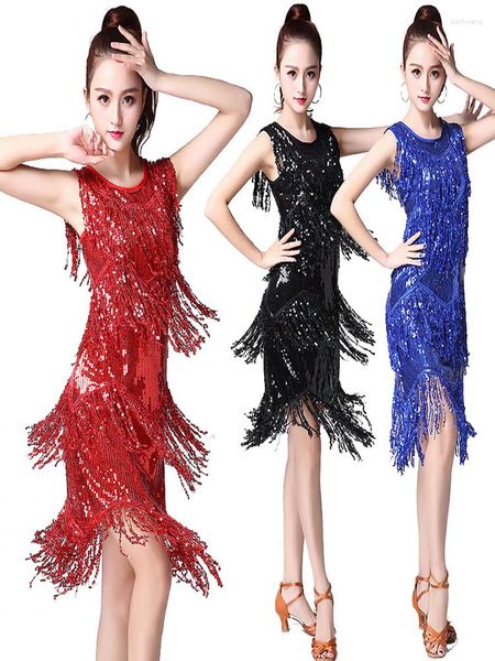 Desgaste de la etapa Traje de baile Mujeres Vestido latino Moda Cuello redondo Sin mangas Irregular Lentejuelas Borla Mujer Vestidos de baile elegantes