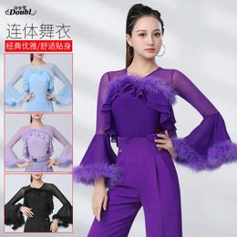 Stage Wear Double Moden Dance Femme Blouse Autruche Cheveux Corne Manches Haut de gamme Marque Duo Vêtements Robe de salle de bal