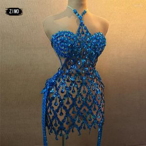 Stage Wear Fashion Bule Strass Robe Paillettes Glitter Fringe Pole Dance Sexy Mesh See-through Party Club Anniversaire Femmes Vêtements Perfo