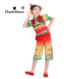 Stage Wear Costumes élégants de broderie de haute qualité Costume de danse du ventilateur Jiangnan Umbrella Hanfu