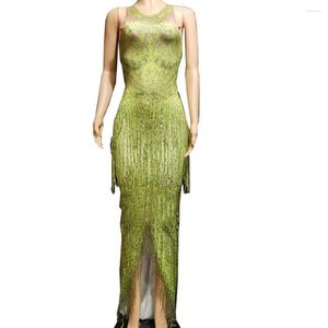 Vêtements de scène dames Costume de danse motif vert impression fourche fendue robe strass longueur au sol franges discothèque spectacle