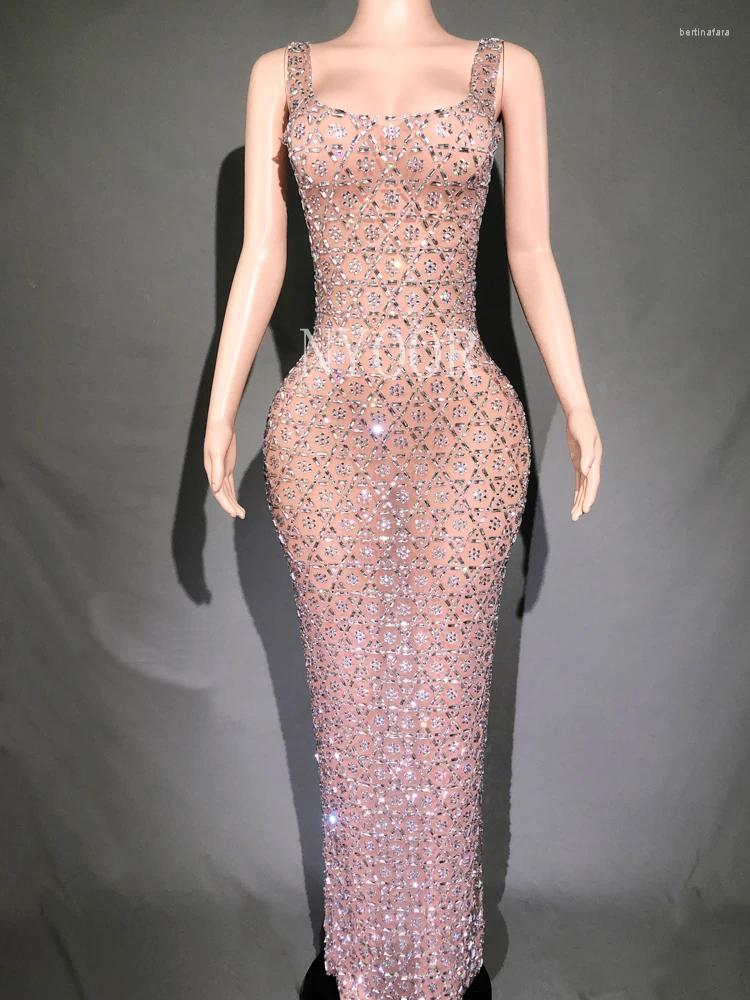 Stage Wear Luxurious Sparkling Rhinestone Sleeveless Women Long Dress Transparent Mesh Sexy Party Dinner Pograph Costume