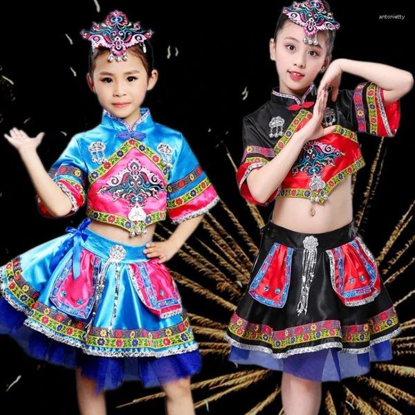 Stage Wear Miao Dance Tradition Folk Chinois Ancien Costume Tibétain Hmong Costume Brodé Jupes À Volants Effectuer