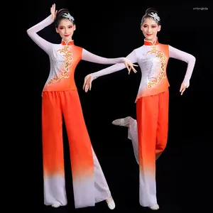 Vêtements de scène pour personnes âgées d'âge moyen, tenue de danse carrée traditionnelle chinoise, costume de danse classique ethnique Yangko, vêtements de danse folklorique